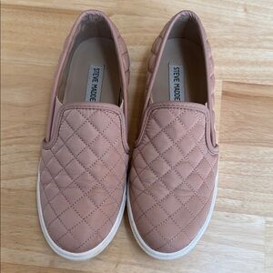 Steve Madden Quilted Slip-On Sneakers in Dusty Pink